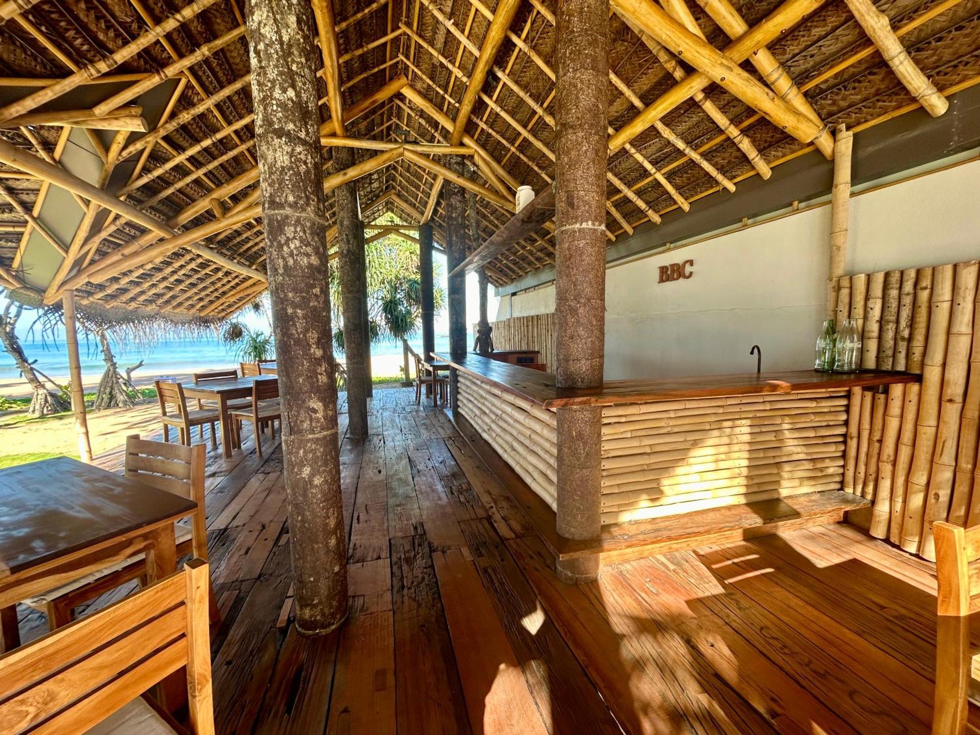 Hotel Bombay Bicycle Club Bentota Exterior foto